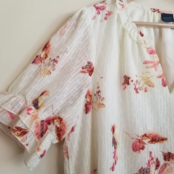 Kaari Blue Floral Top Size XL - Picture 2 of 8